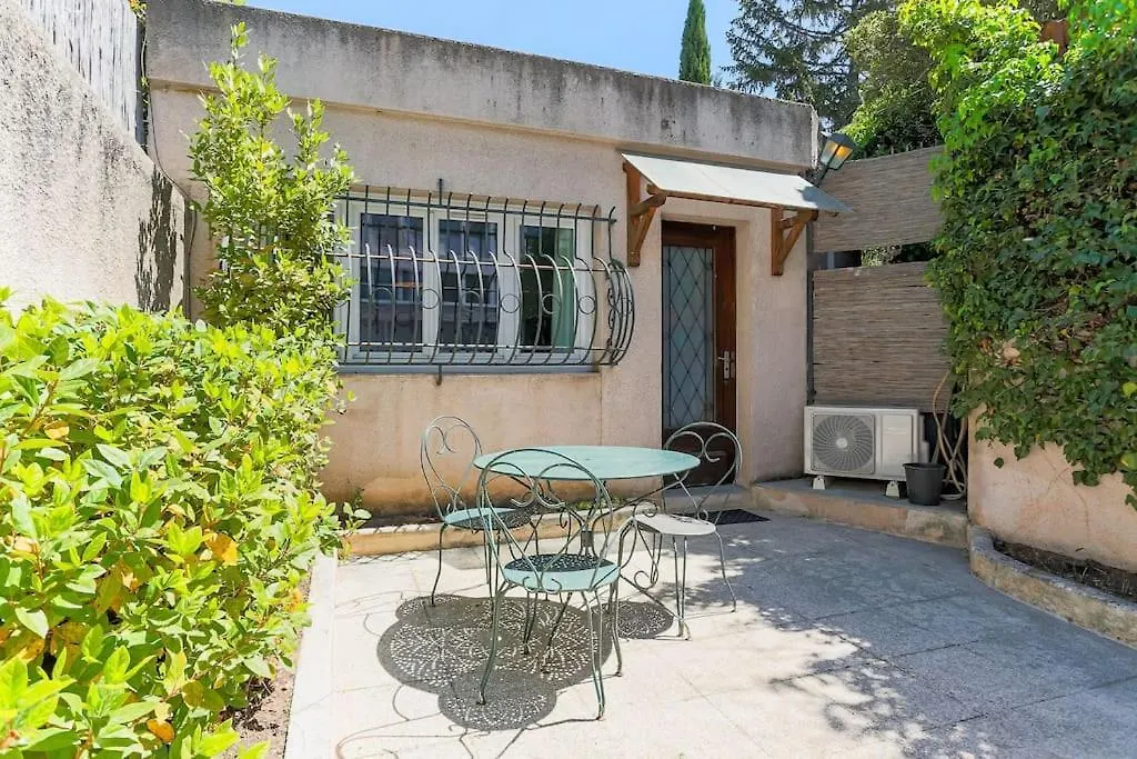 Le Petit Pavillon De Jules, Terrasse, Clim Lägenhet Aix-en-Provence 0*,  Frankrike